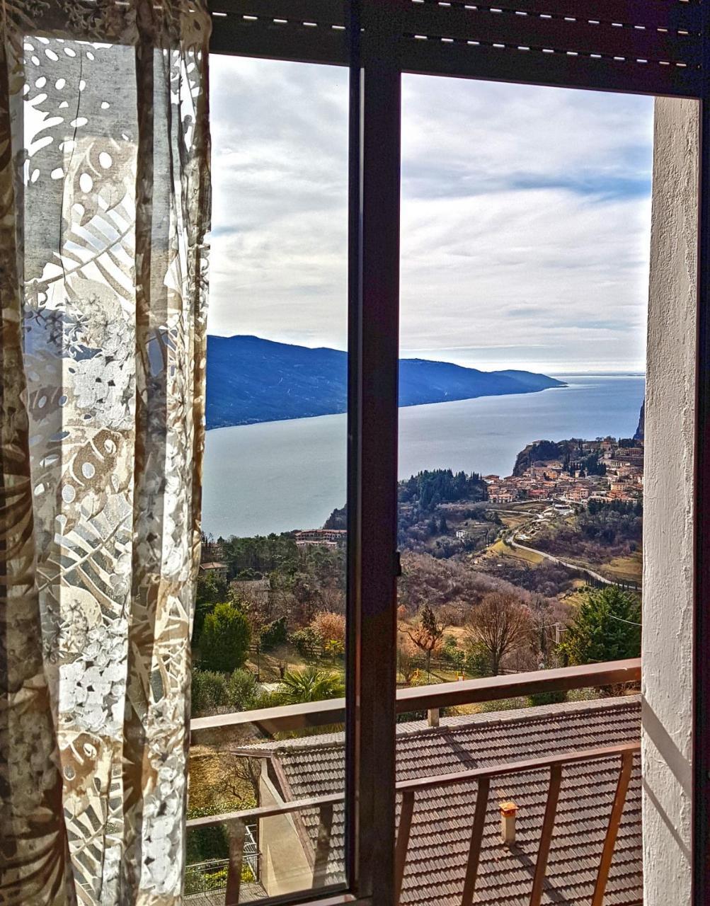 Casa Palanca Lake View Apartment By Gardadomusmea Tremosine Exteriör bild