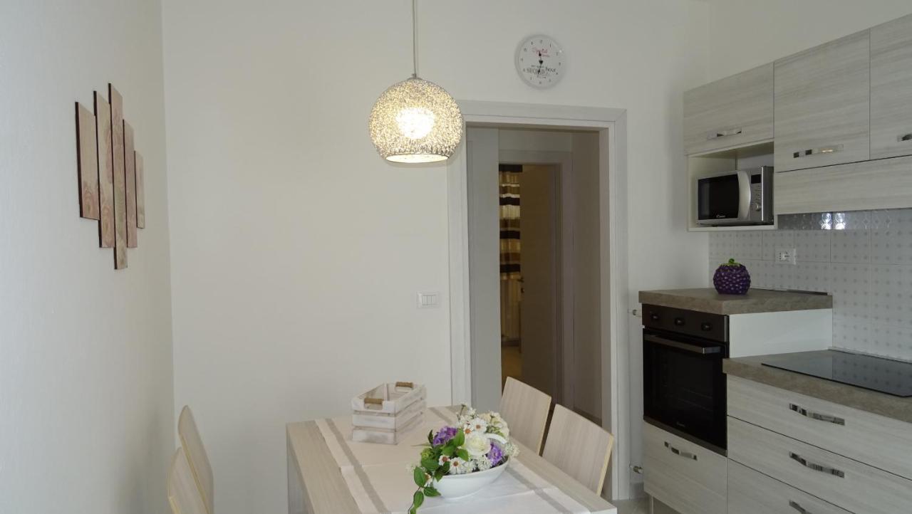 Casa Palanca Lake View Apartment By Gardadomusmea Tremosine Exteriör bild